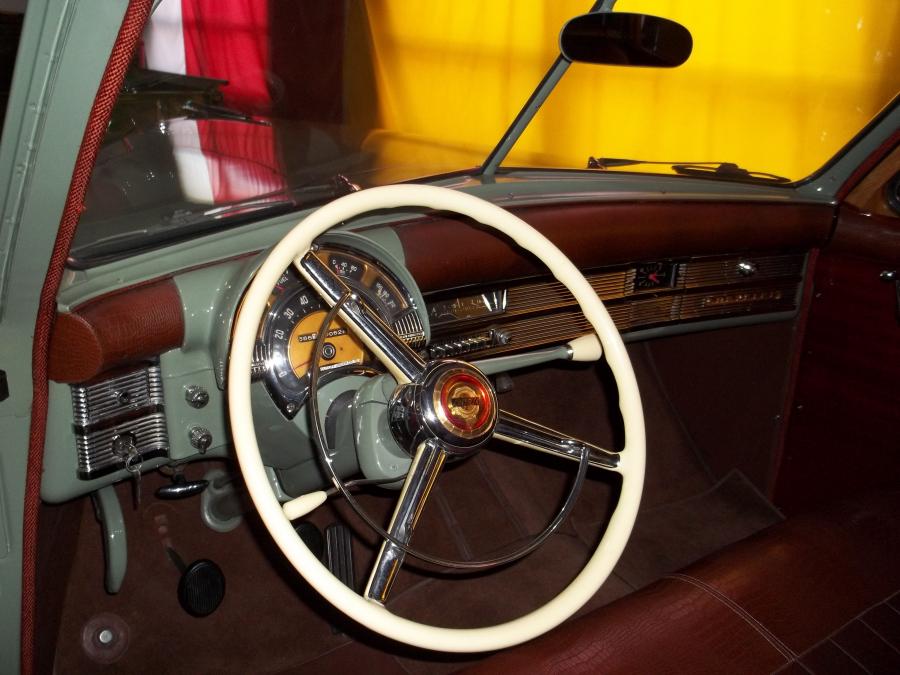  Chrysler Royal Station Wagon 1949 года  (фото 10 из 22)